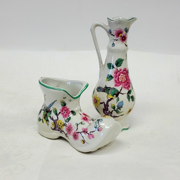 STAFFORDSHIRE Vintage OldFoley James Kent boot and vase - Picture 1 of 12